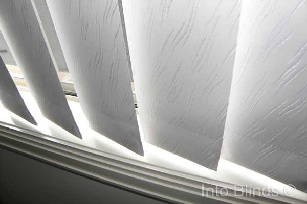 Vertical Blinds Blockout